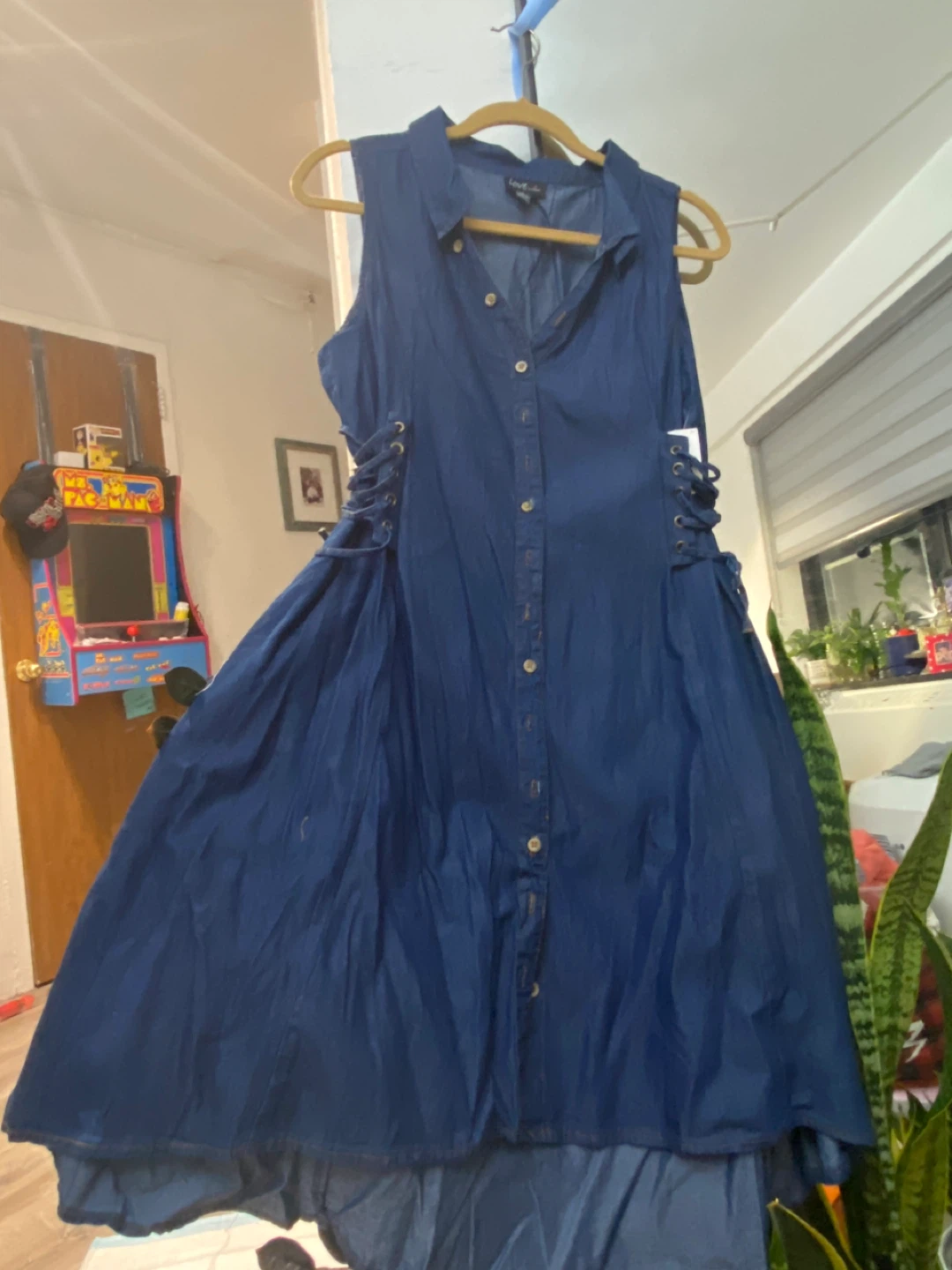 Jean dress size L fits a Med well