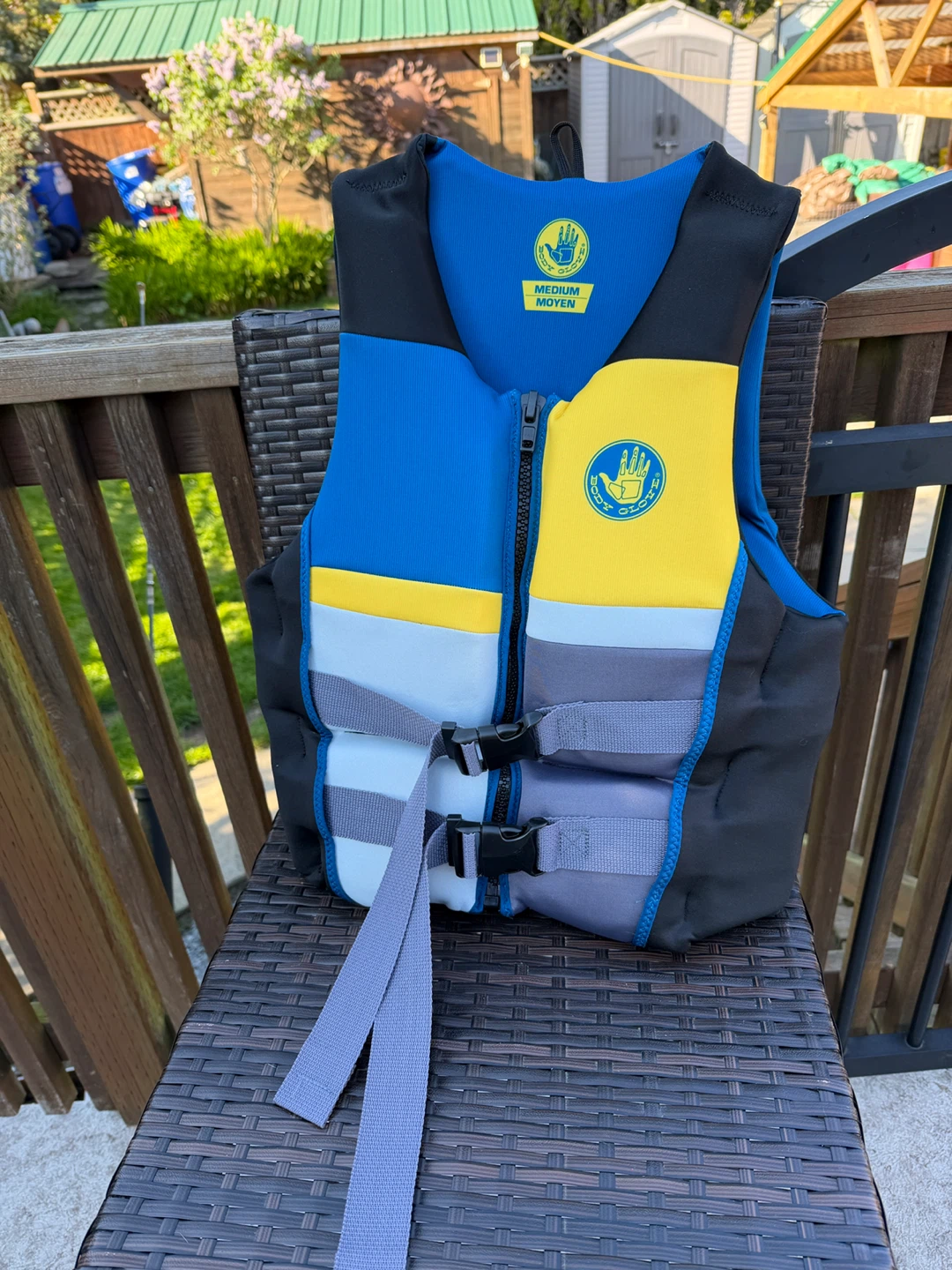 Body Glove Adult Medium Life Vest - Medium