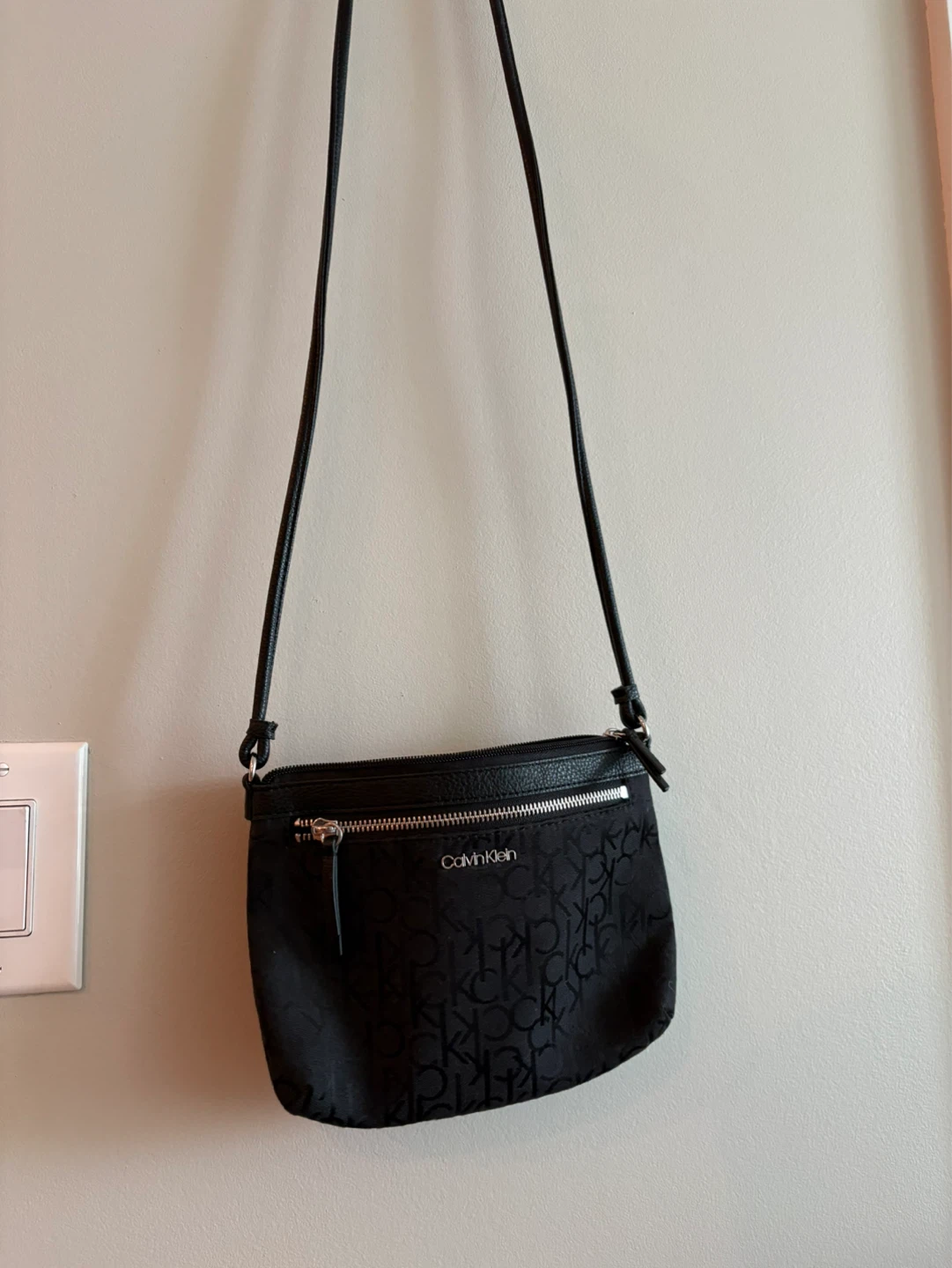 Calvin Klein Black Crossbody Bag - photo 3
