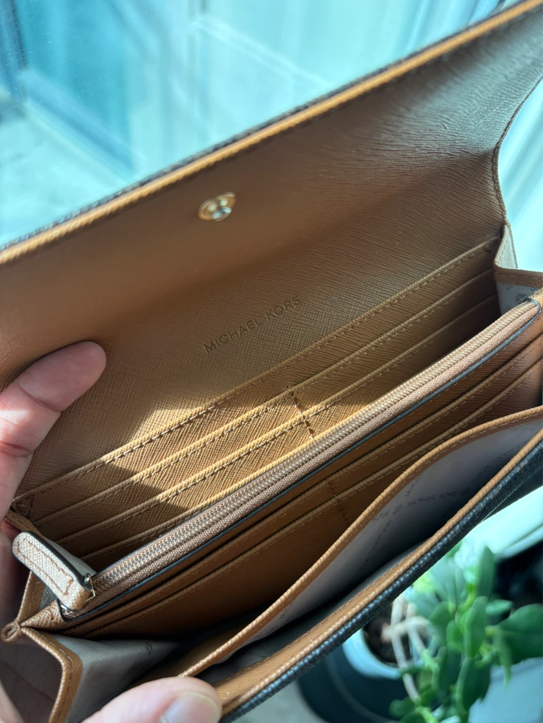 Michael Kors Wallet - photo 4