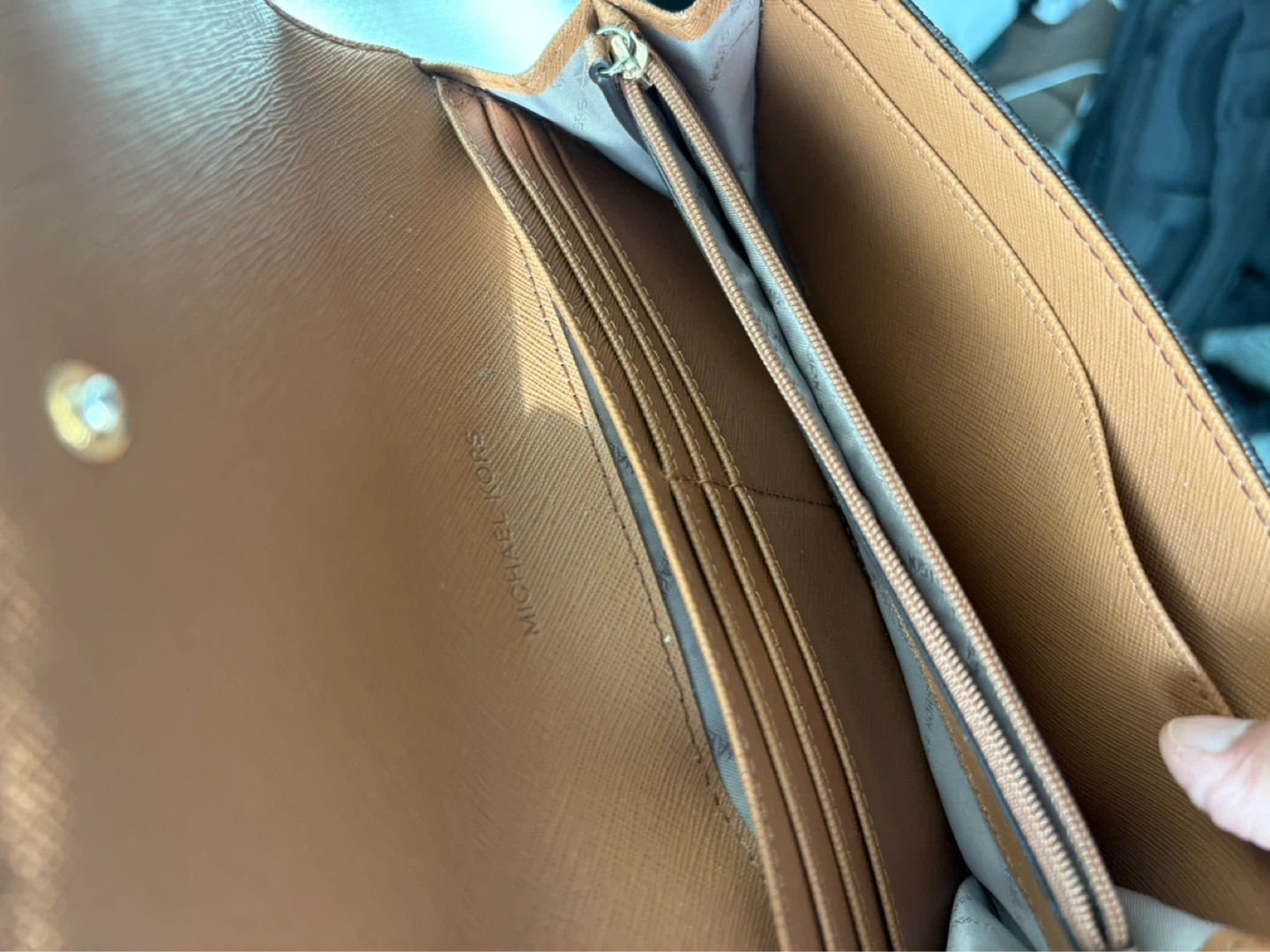 Michael Kors Wallet - photo 3