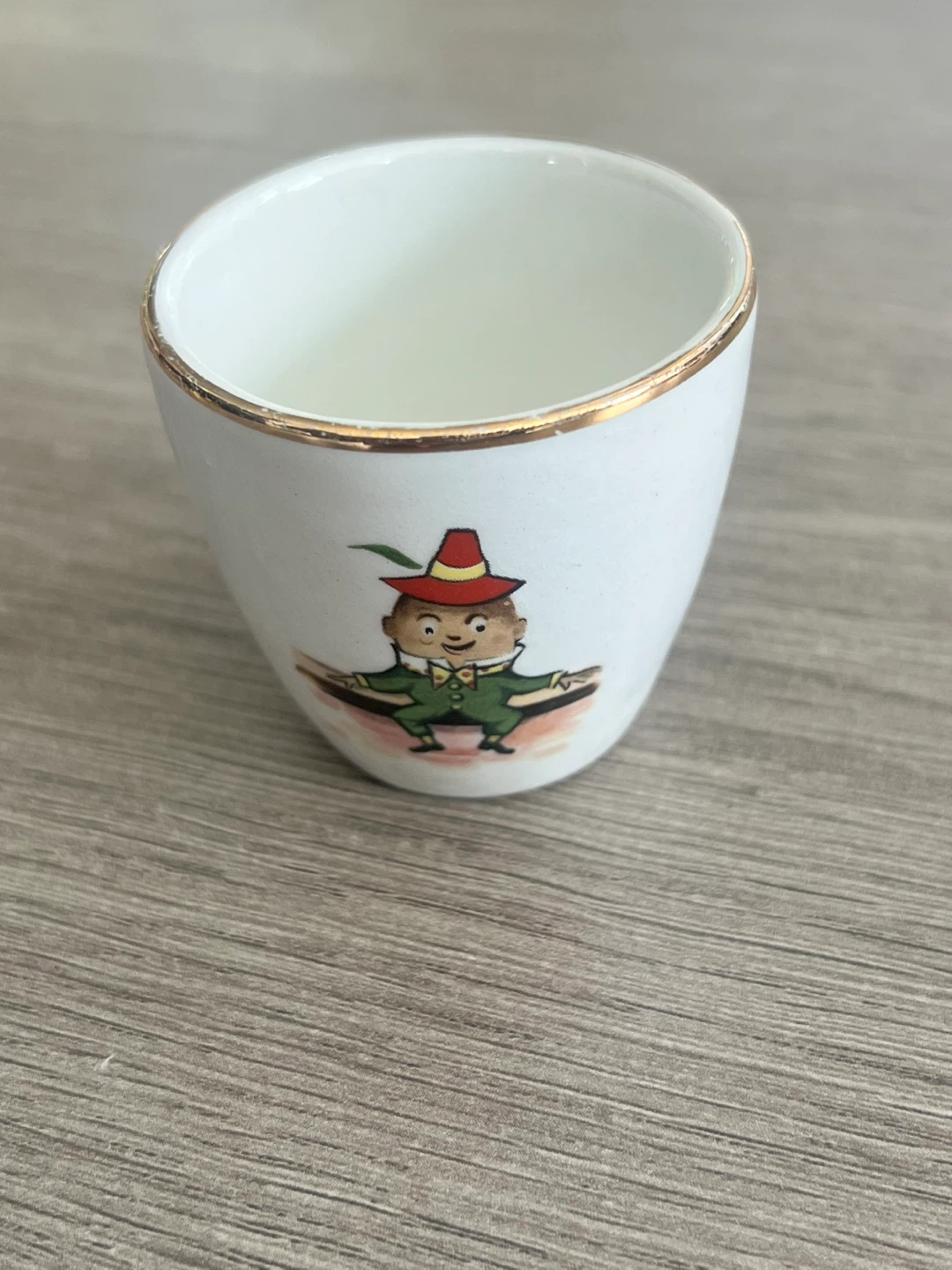 Arklow Ironstone  Pottery Humpty Dumpty  Children’s Egg Cup - photo 2