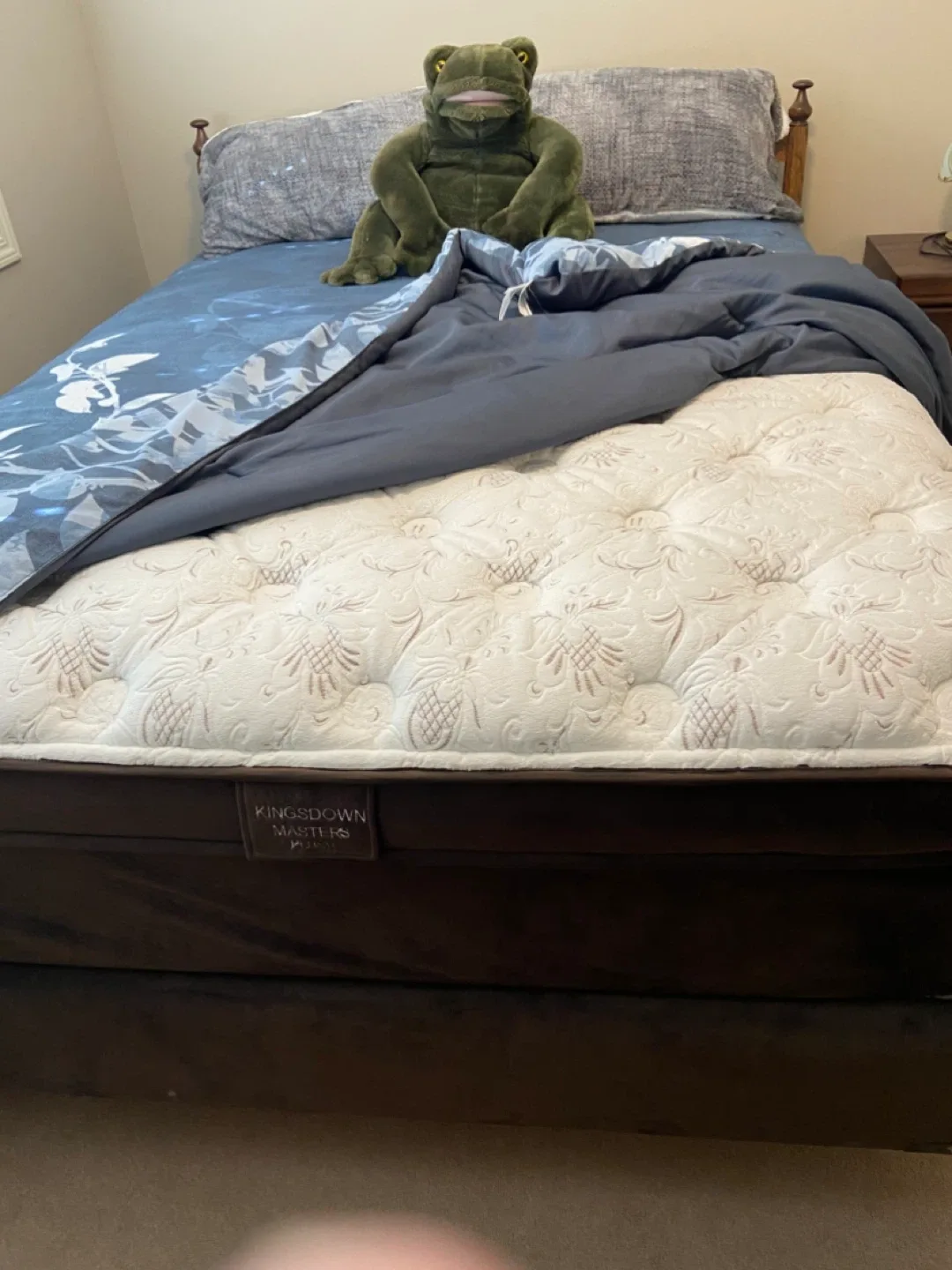 Kingsdown Masters Plush Queen Mattress - photo 2
