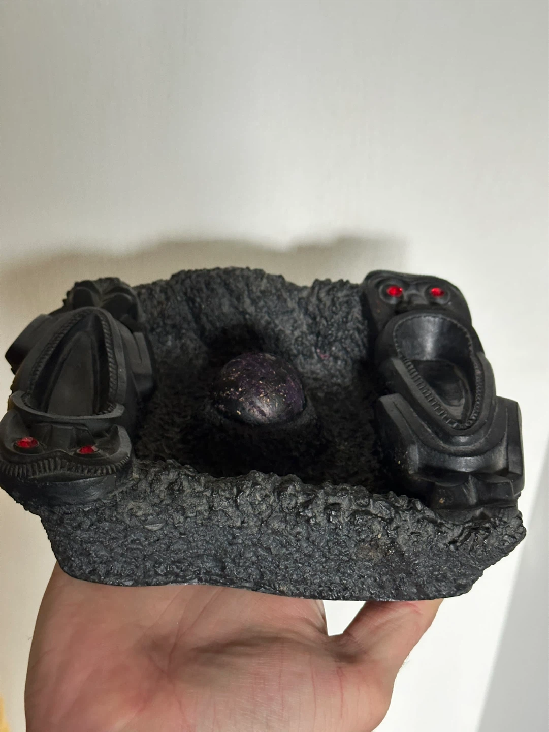 Hawaiian Coco Joe's Tiki Lava Rock Ashtray Red Eyes - photo 2