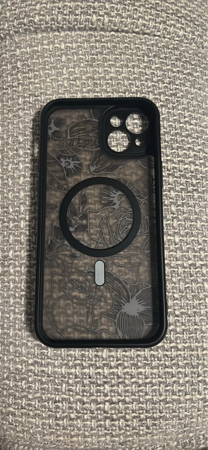iPhone 15 Plus Case with Floral Design - photo 2