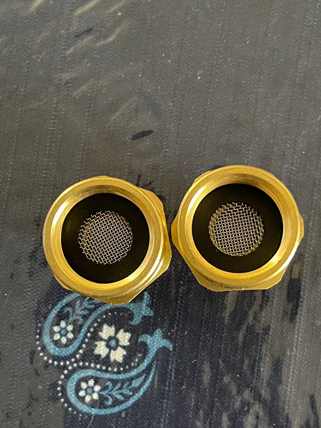 Brass NPT 1/2" Male to G 1/2" Female Adapter Fittings (Set of 2) - photo 4