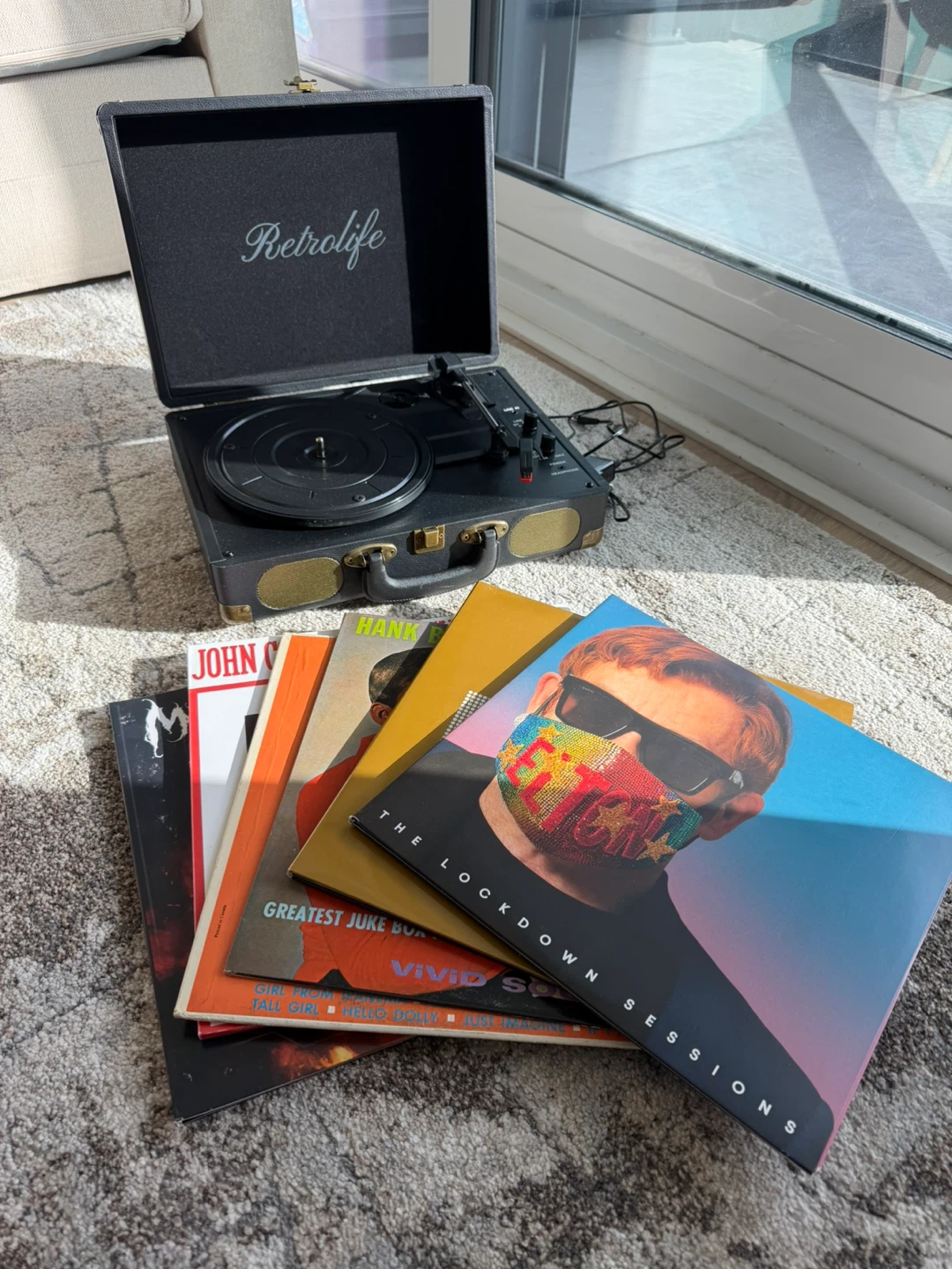 Vinyl Record Player + 5 Records