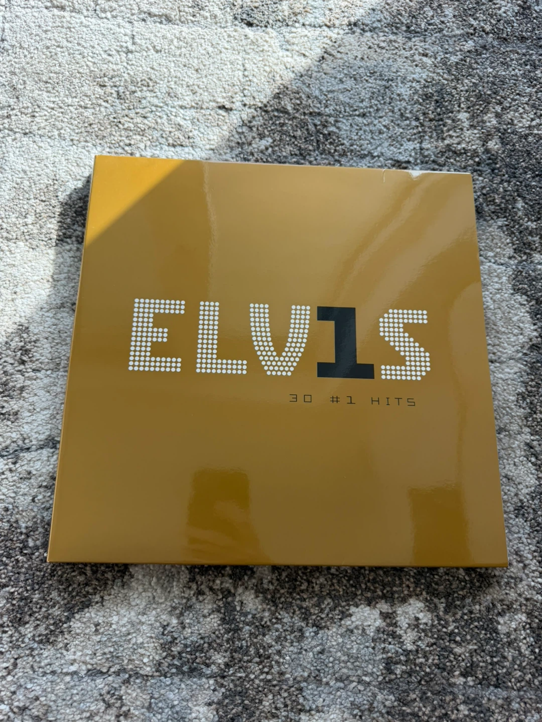 Vinyl Record Player + 5 Records - photo 4