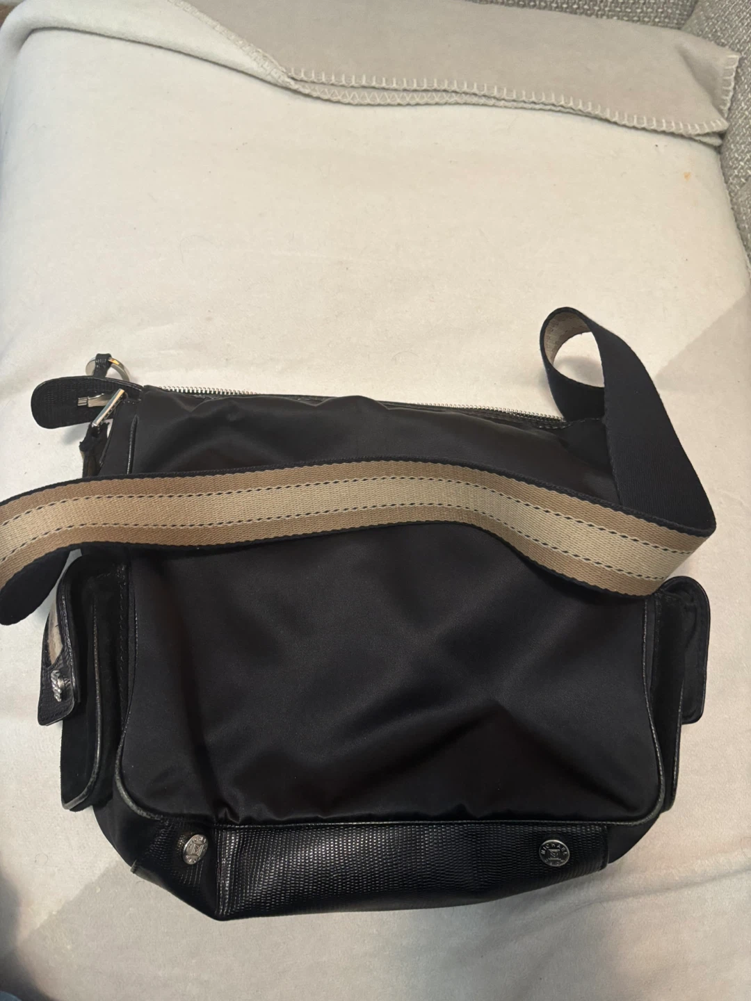 Michael Kors Black Nylon & Suede Shoulder Bag - photo 2