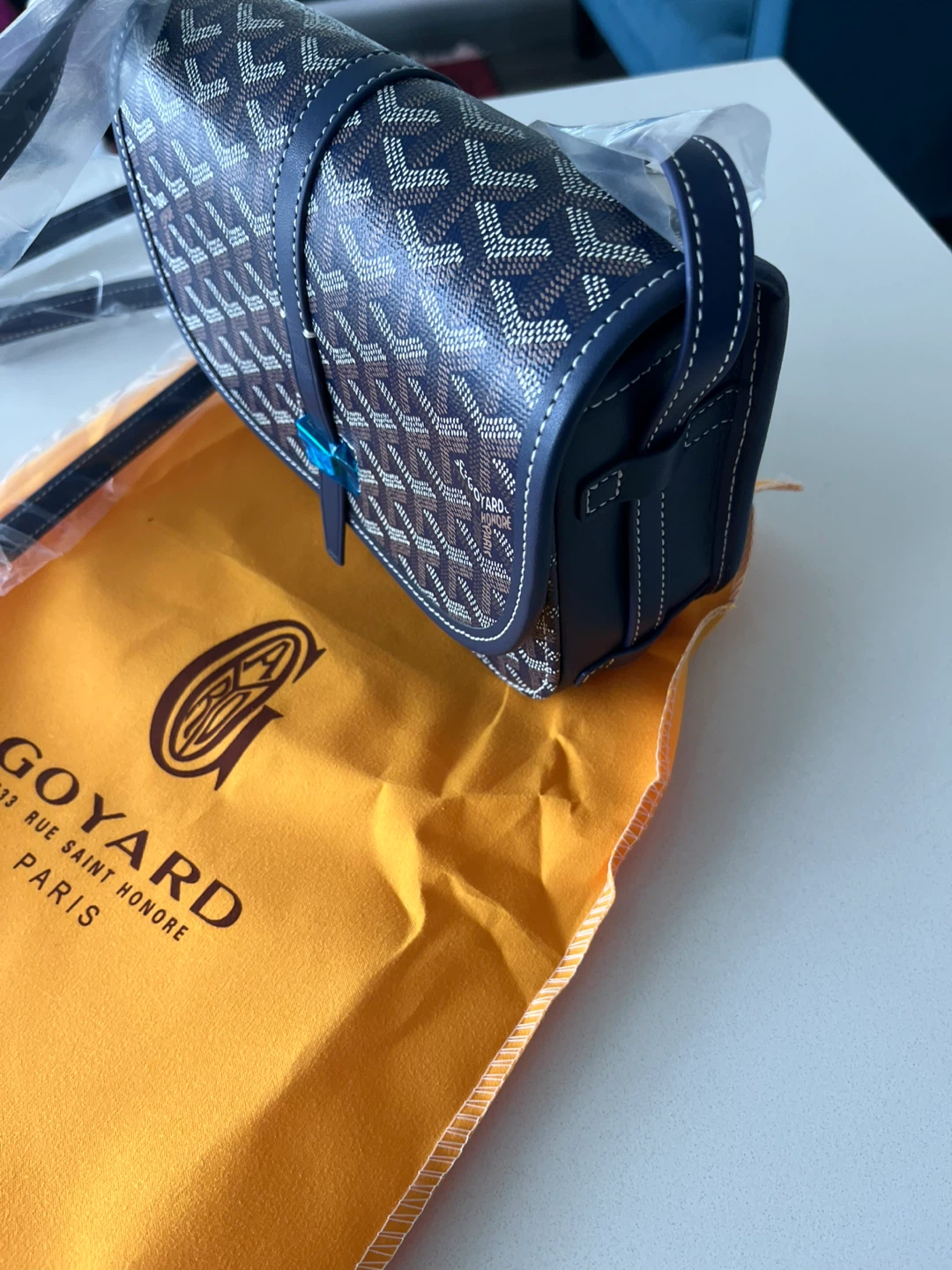 Goyard Shoulder Bag with Dust Bag - photo 2