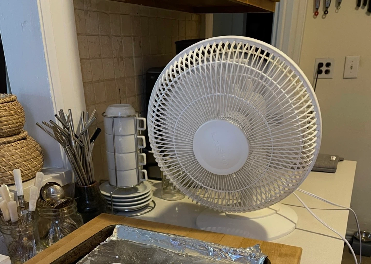 Lasko White Table Fan
