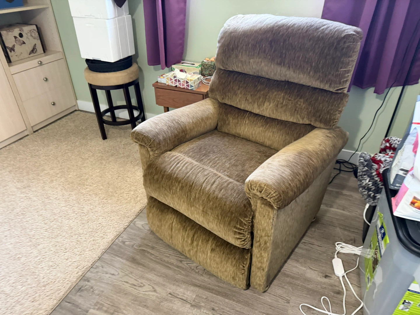 La-Z-Boy Power Recliner