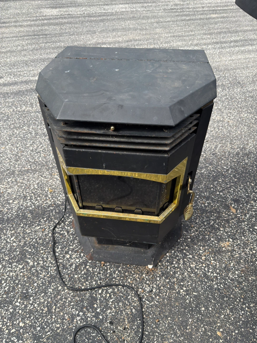 Used Black Pellet Stove - photo 3