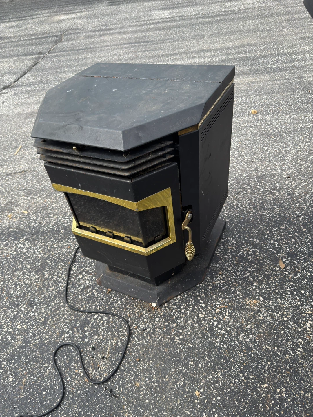 Used Black Pellet Stove - photo 4