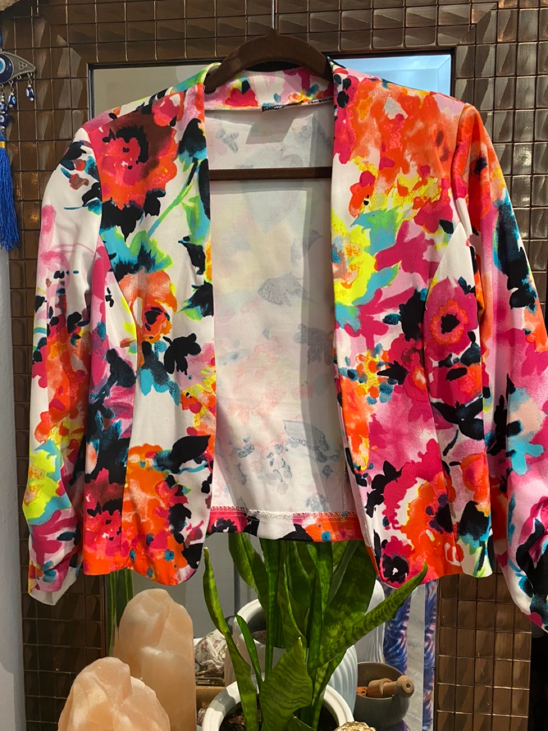 Women’s blazer with a nice stretch