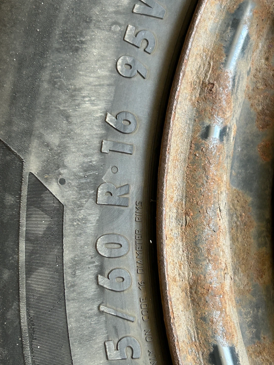 Continental TrueContact Tour Tire 215/60R16 - photo 4