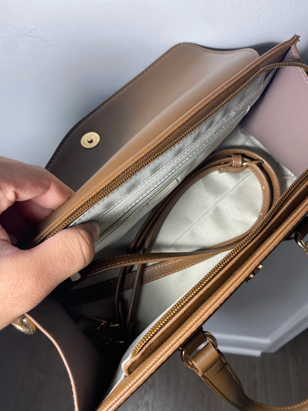 David Jones Paris Brown Satchel Woman’s Handbag - photo 5