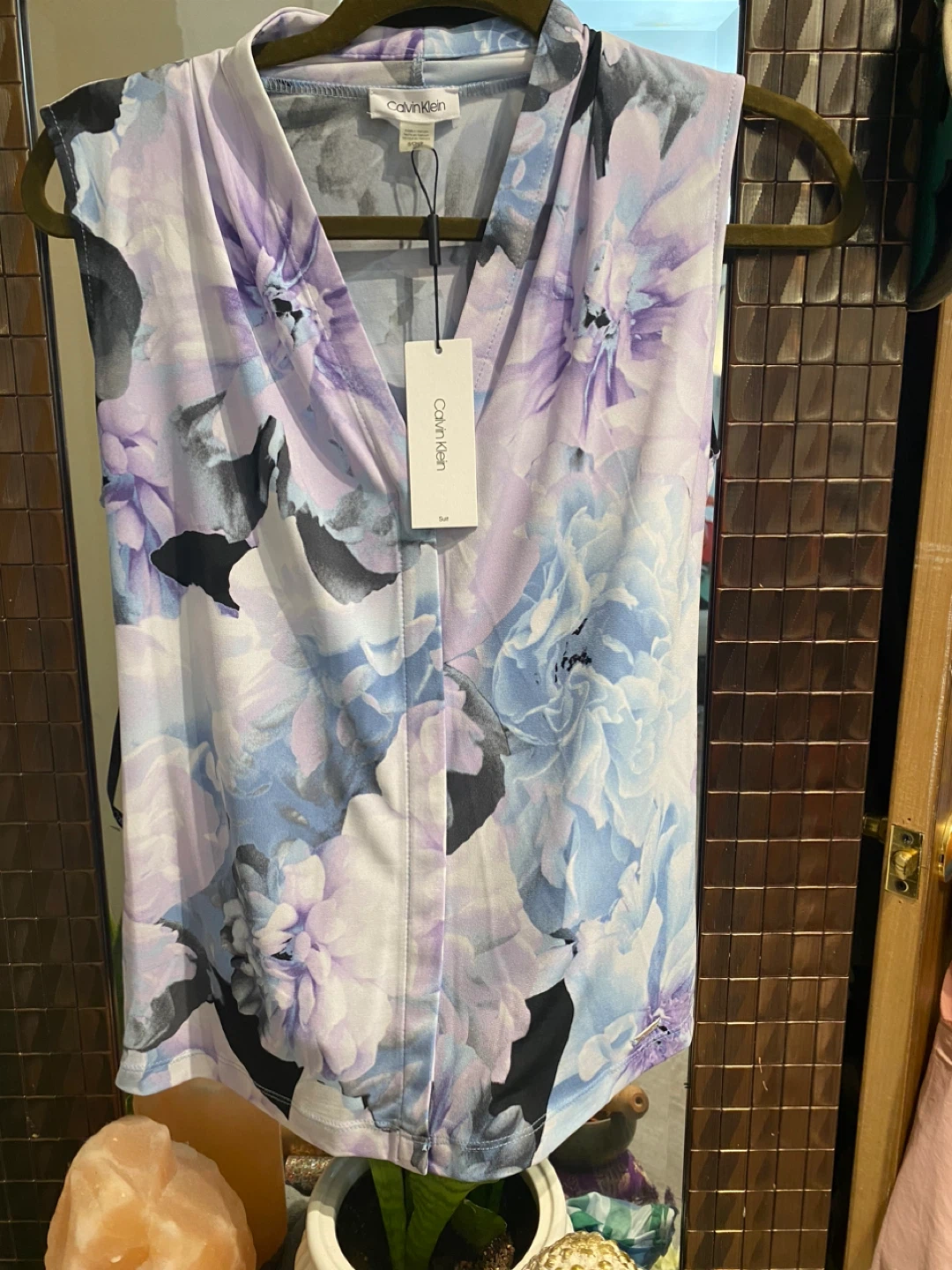 Calvin Klein Women’s Purple lilac blouse size small