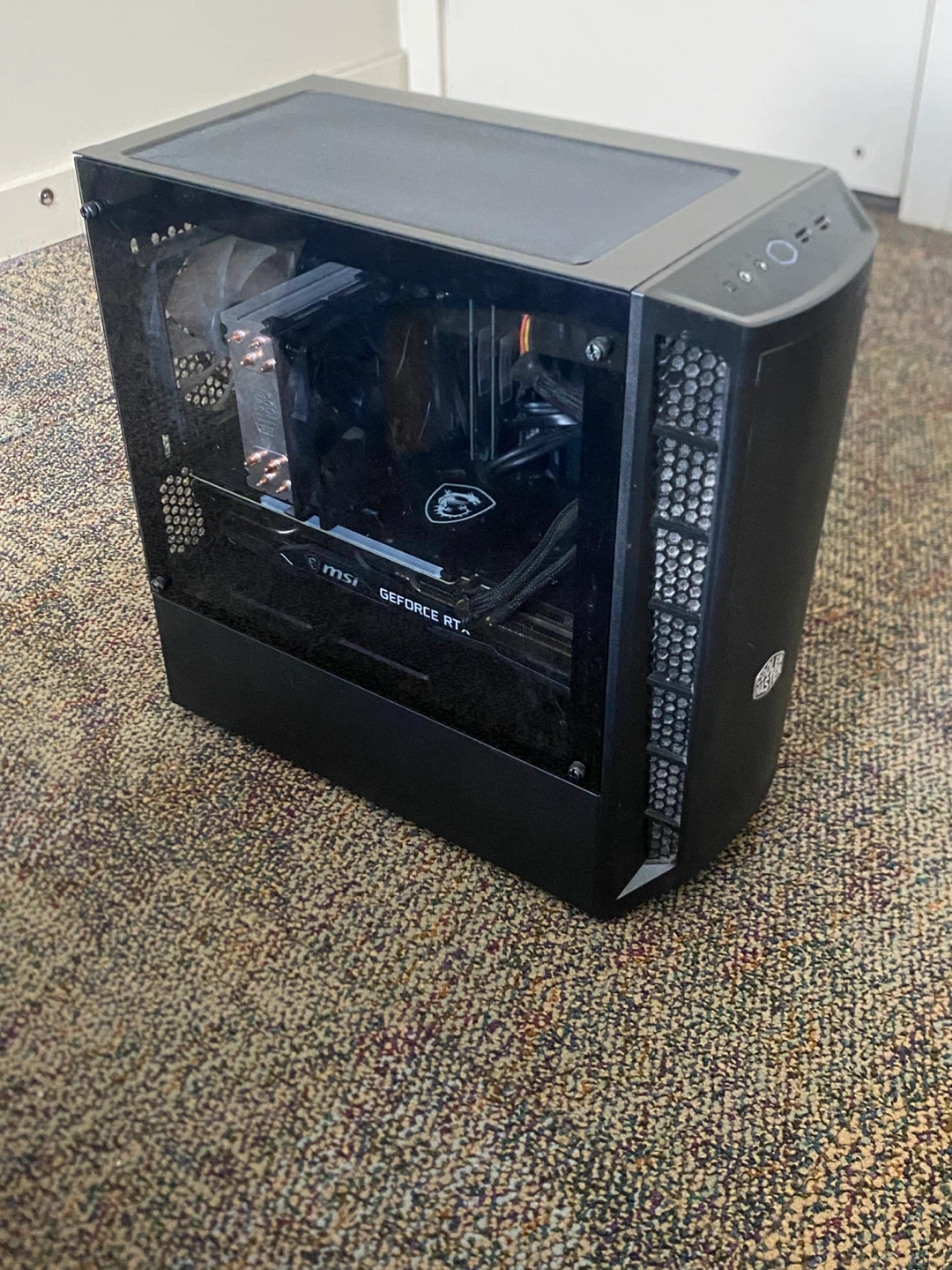 Gaming pc + gaming monitor