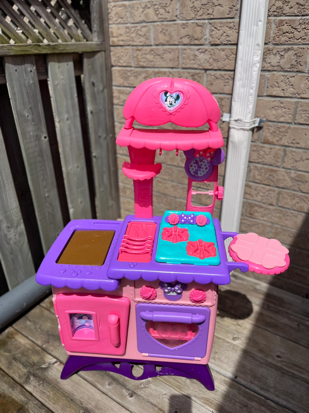 Disney Minnie Mouse Play Kitchen - photo 2