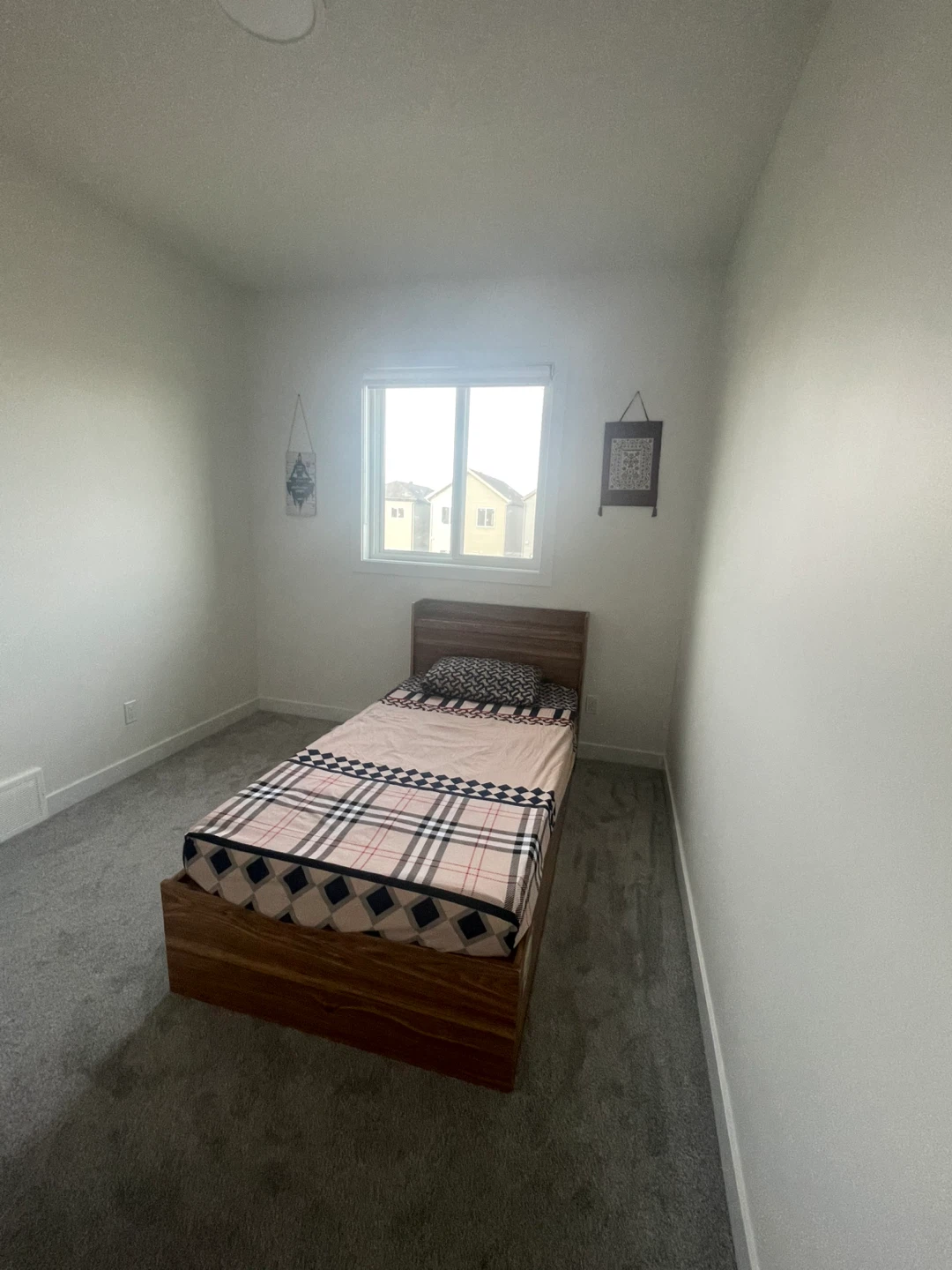 Private room for rent - photo 2