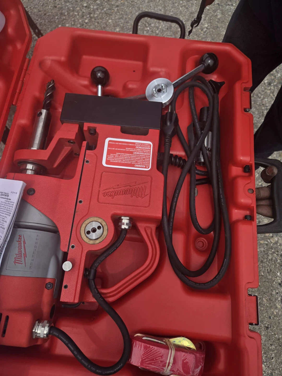 Welding tools and power tools available - photo 5