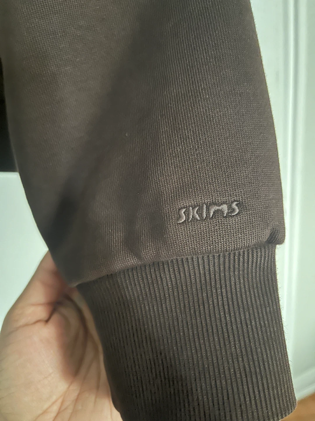 SKIMS Brown Sweatshirt - photo 2
