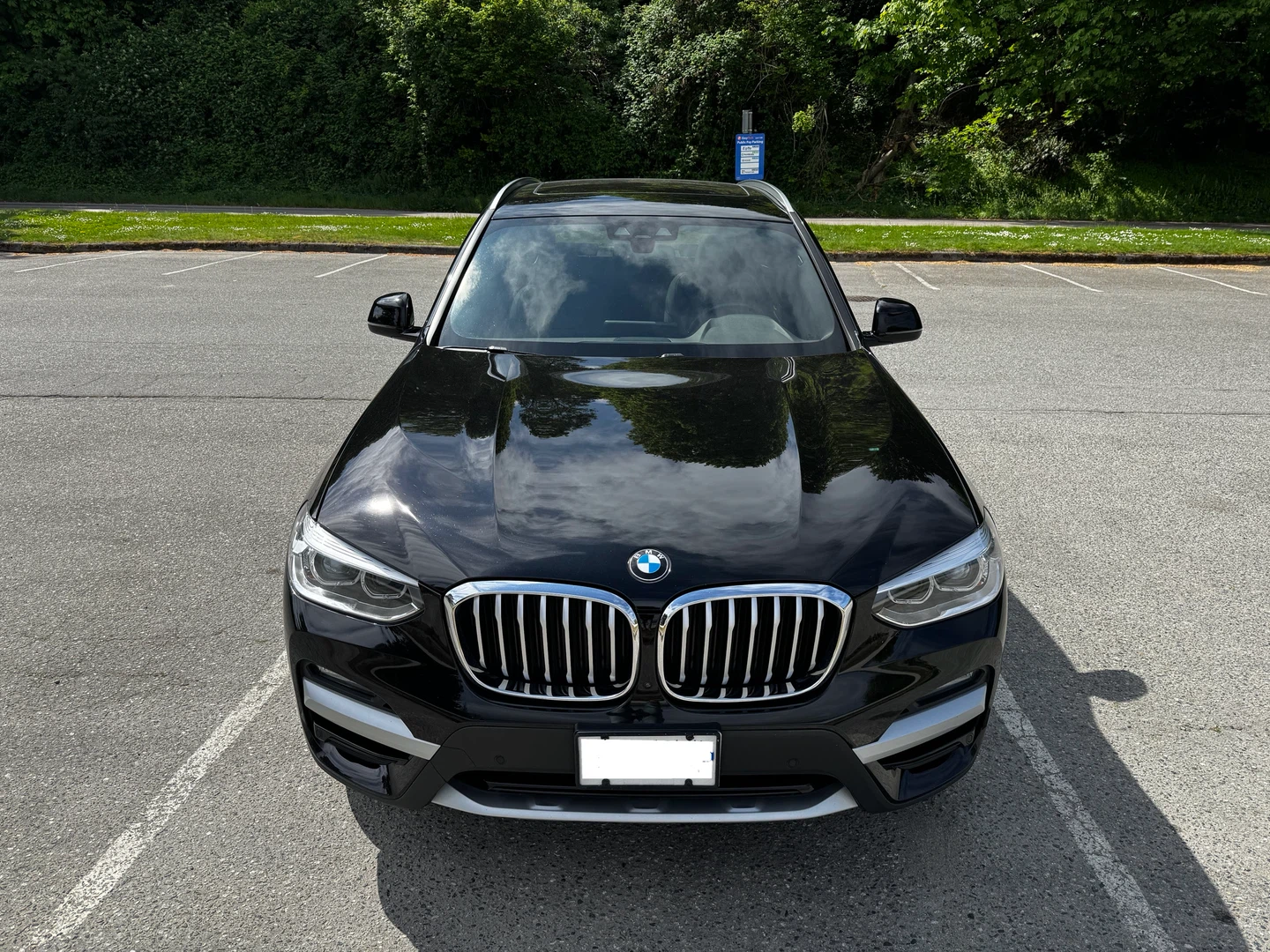 Black BMW X3 xDrive30i