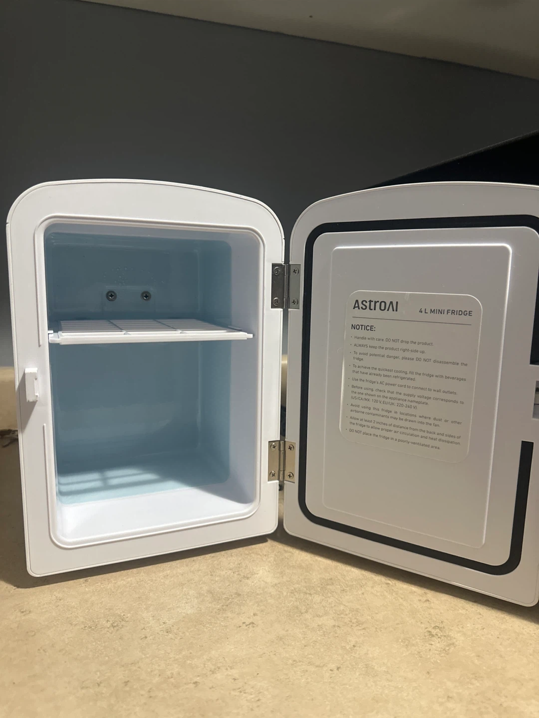 Mini Fridge - photo 2