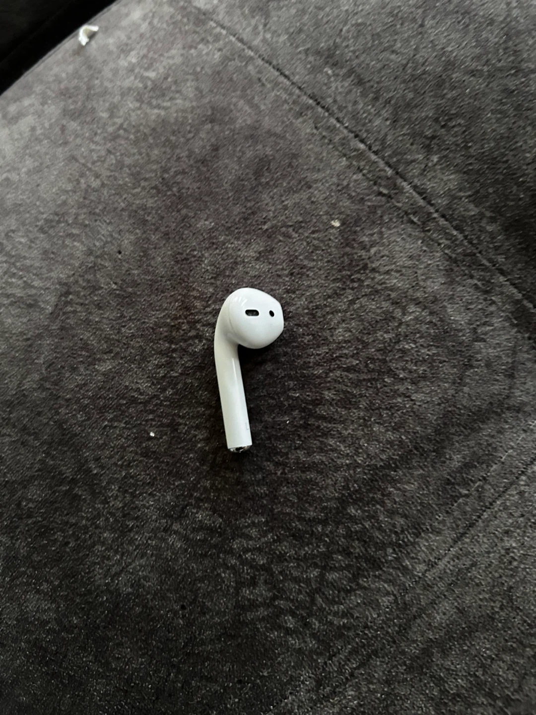 Apple AirPods (2nd generation) - photo 2