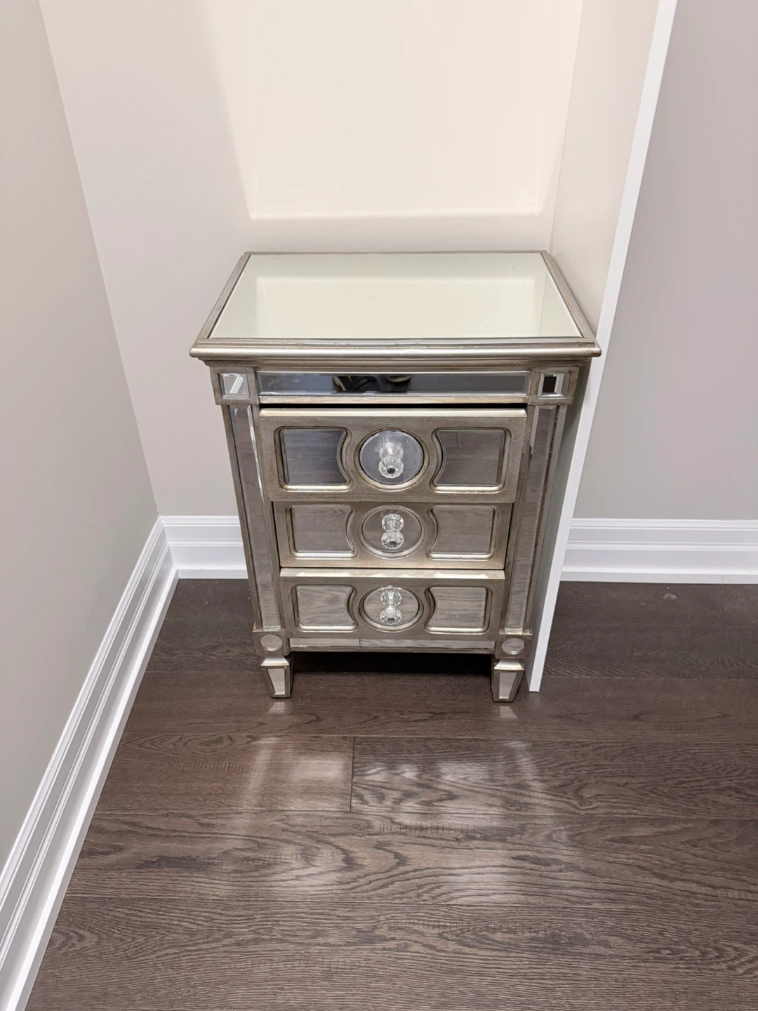 Mirrored 3-Drawer Nightstand - photo 2