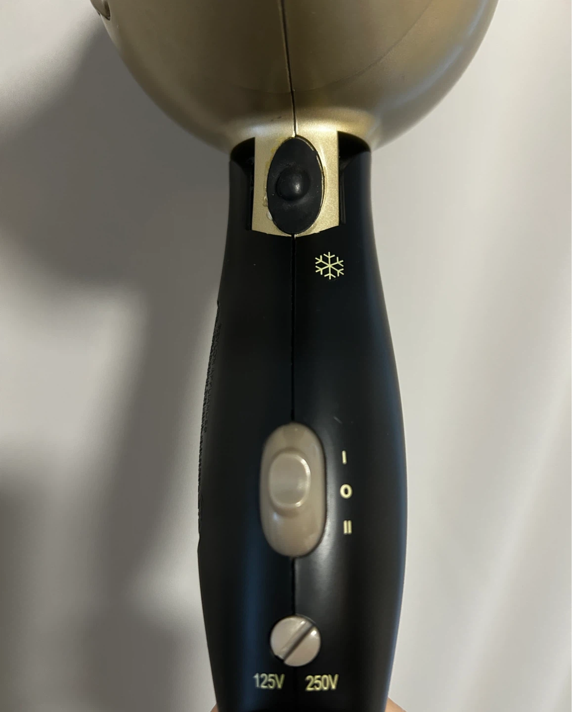 Revlon Compact Hair Dryer - photo 2