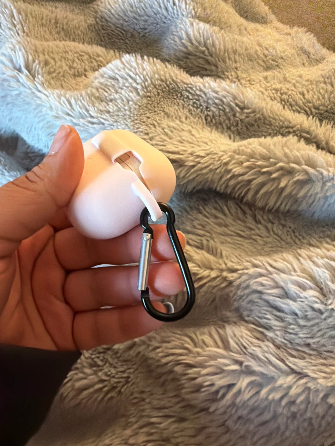 Heyday Pink Earbud Case with Carabiner - photo 3