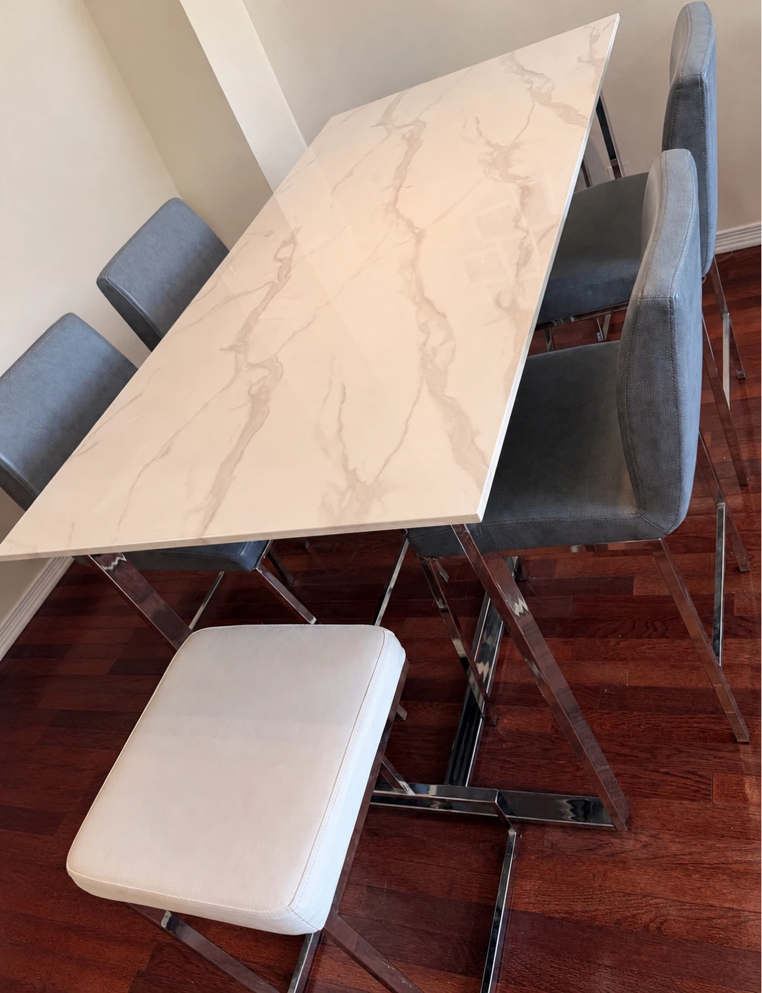Modern Marble Dining Table Set – 6 Chairs Included