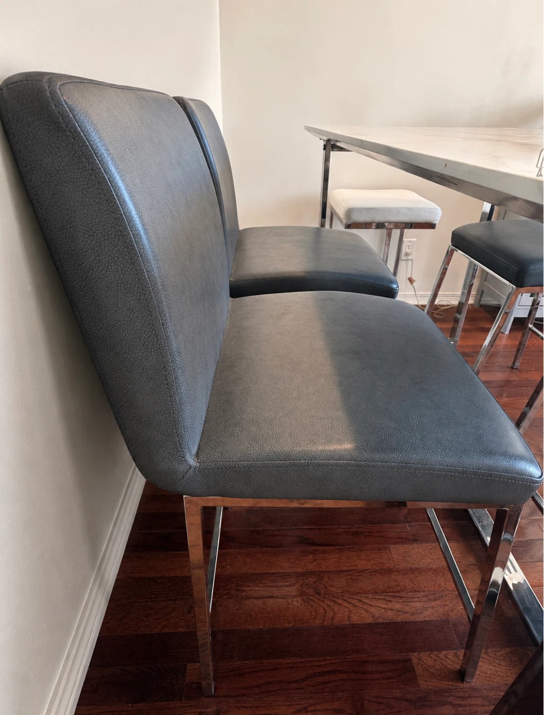 Modern Marble Dining Table Set – 6 Chairs Included - photo 5