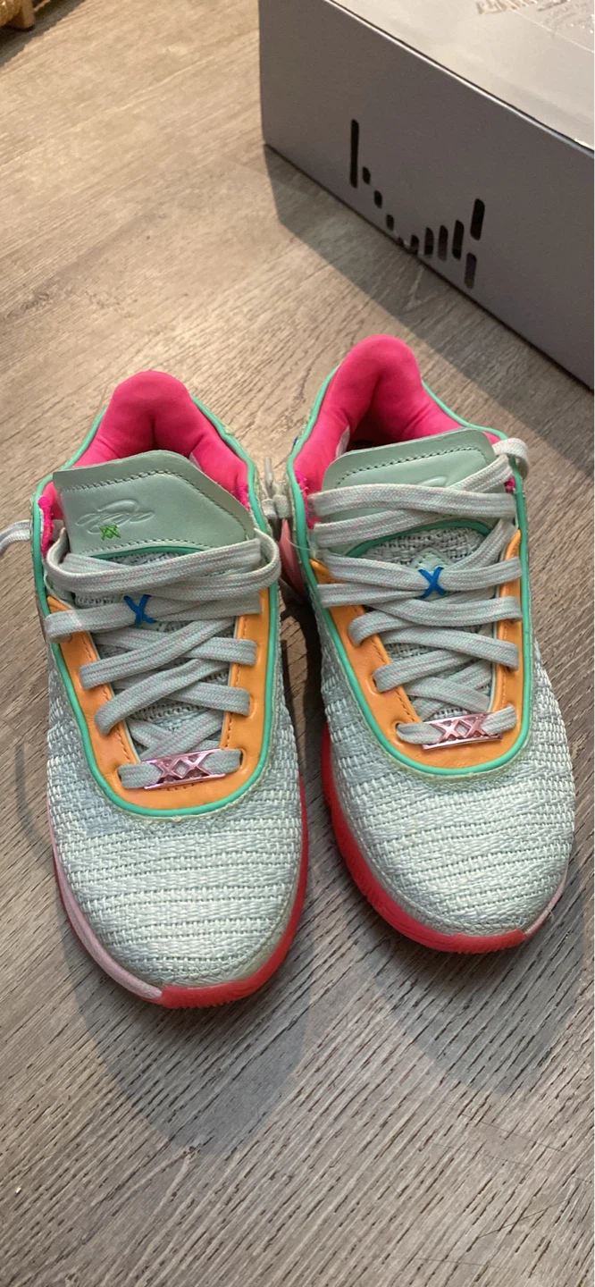 Nike LeBron 20 Time Machine colorway sneakers S4.5 unisex
