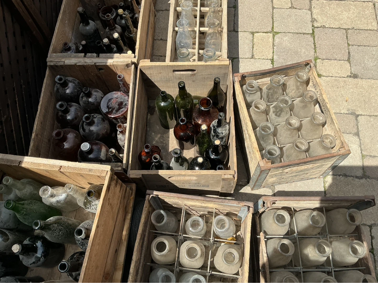 Lots o’ Antique Bottles & Crates ! - photo 2