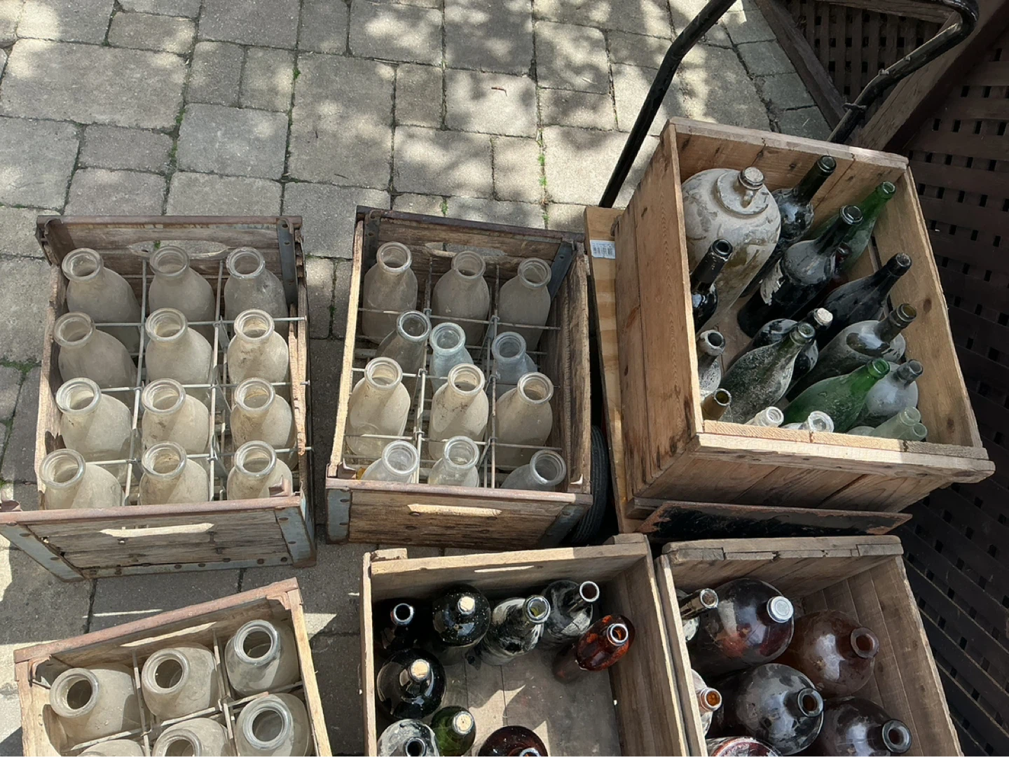 Lots o’ Antique Bottles & Crates ! - photo 5
