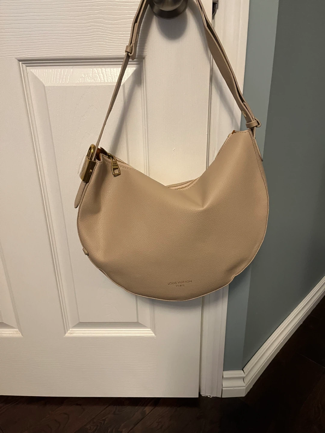 Louis Vuitton Beige Leather Hobo Bag