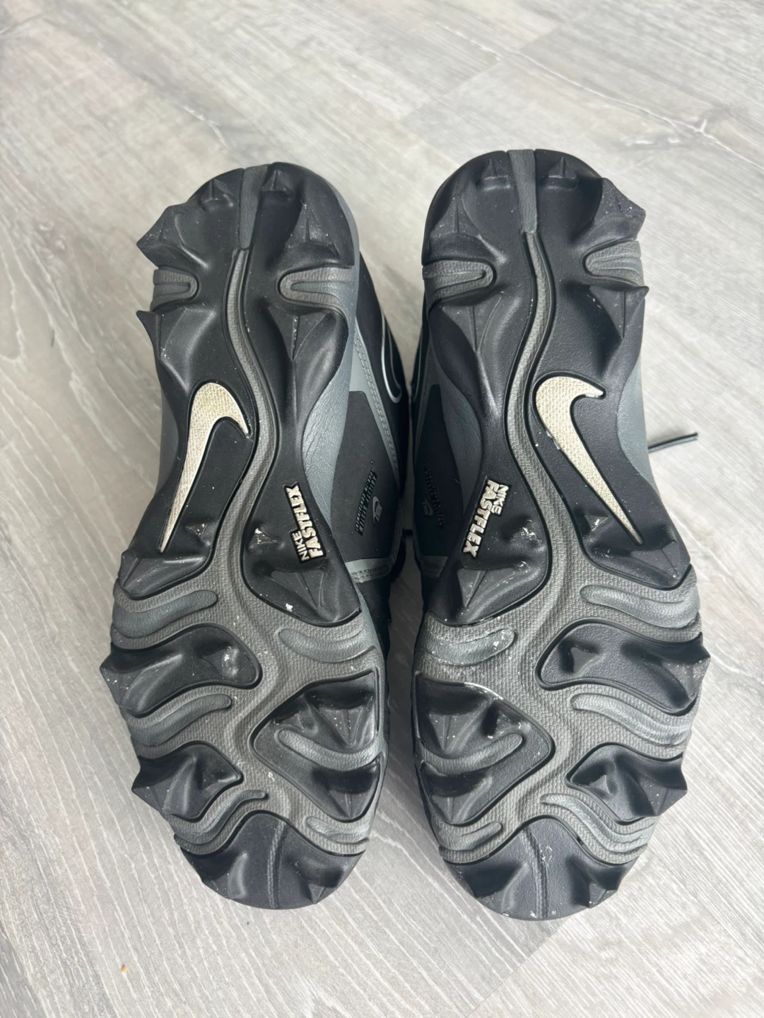 Nike Alpha Huarache Boys Football Cleats - photo 4