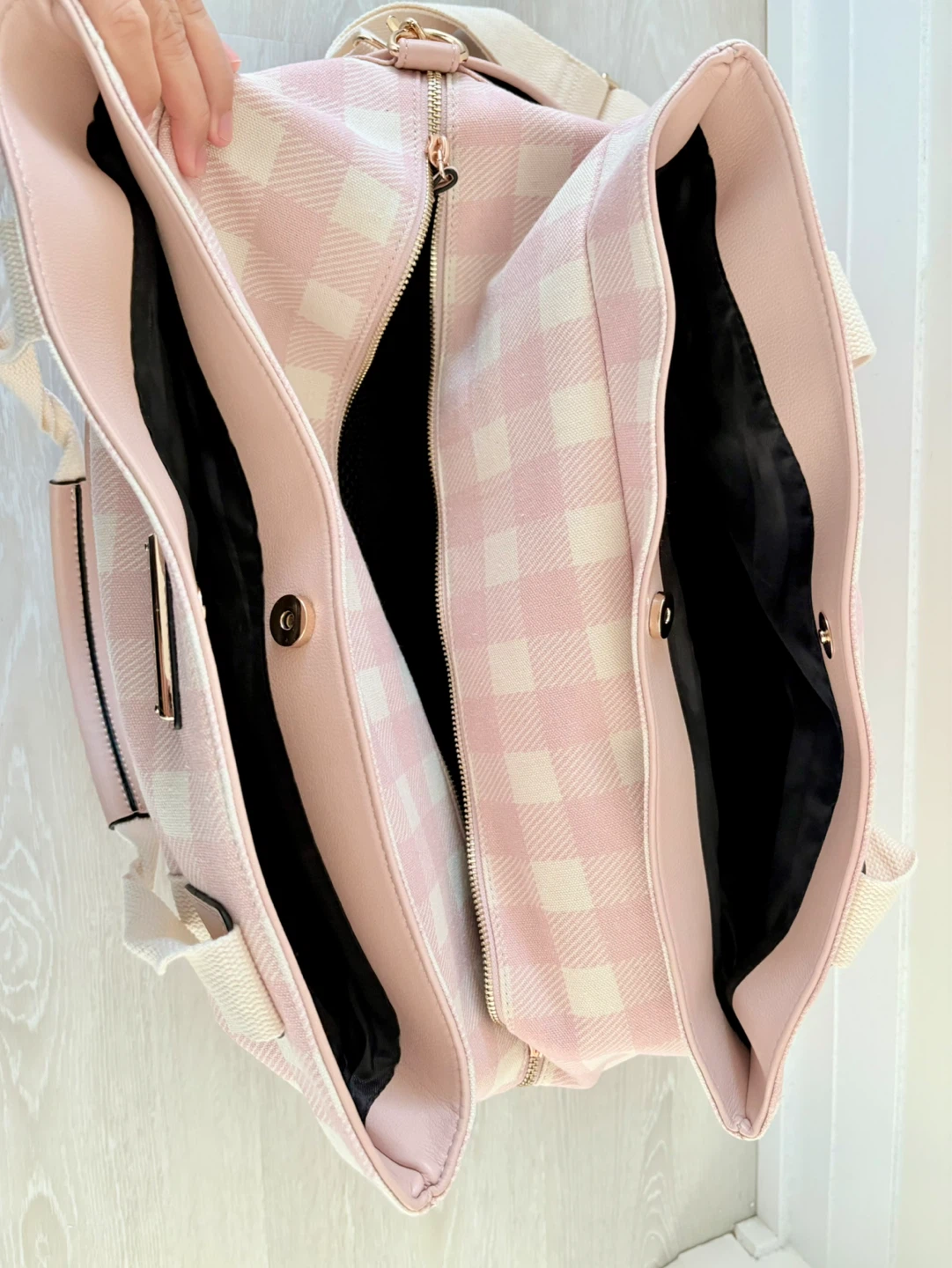 POPPY & PEONIES - pink gingham travel bag - photo 2