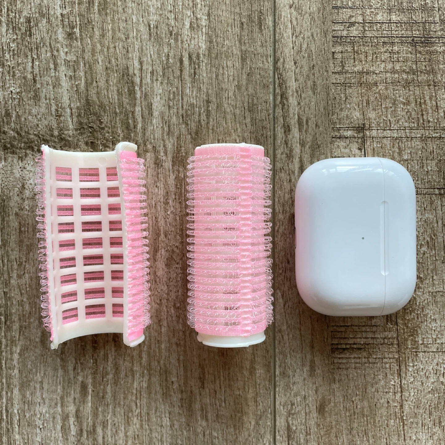 BRAND NEW 🥕 Pink Hair Roller
