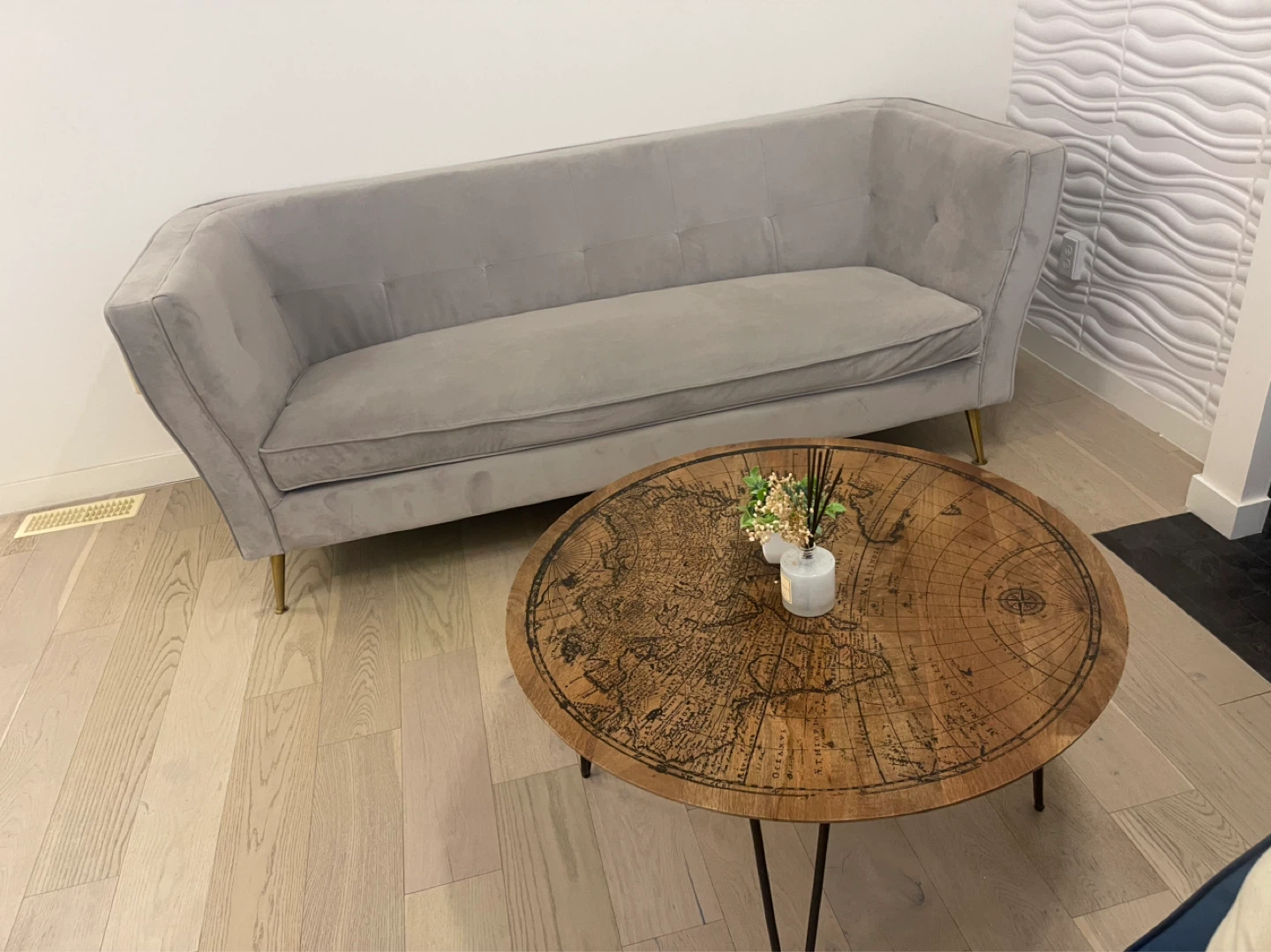 Structube STASIA Velvet Sofa – Light Grey / Gold Legs - photo 2