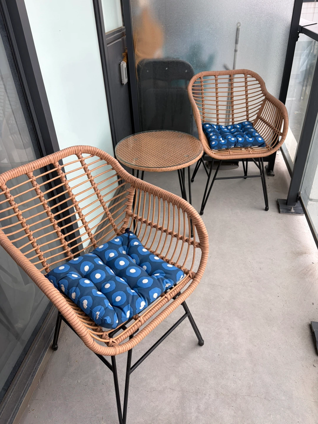 Like New Wicker Patio Set - Table and 2 Chairs