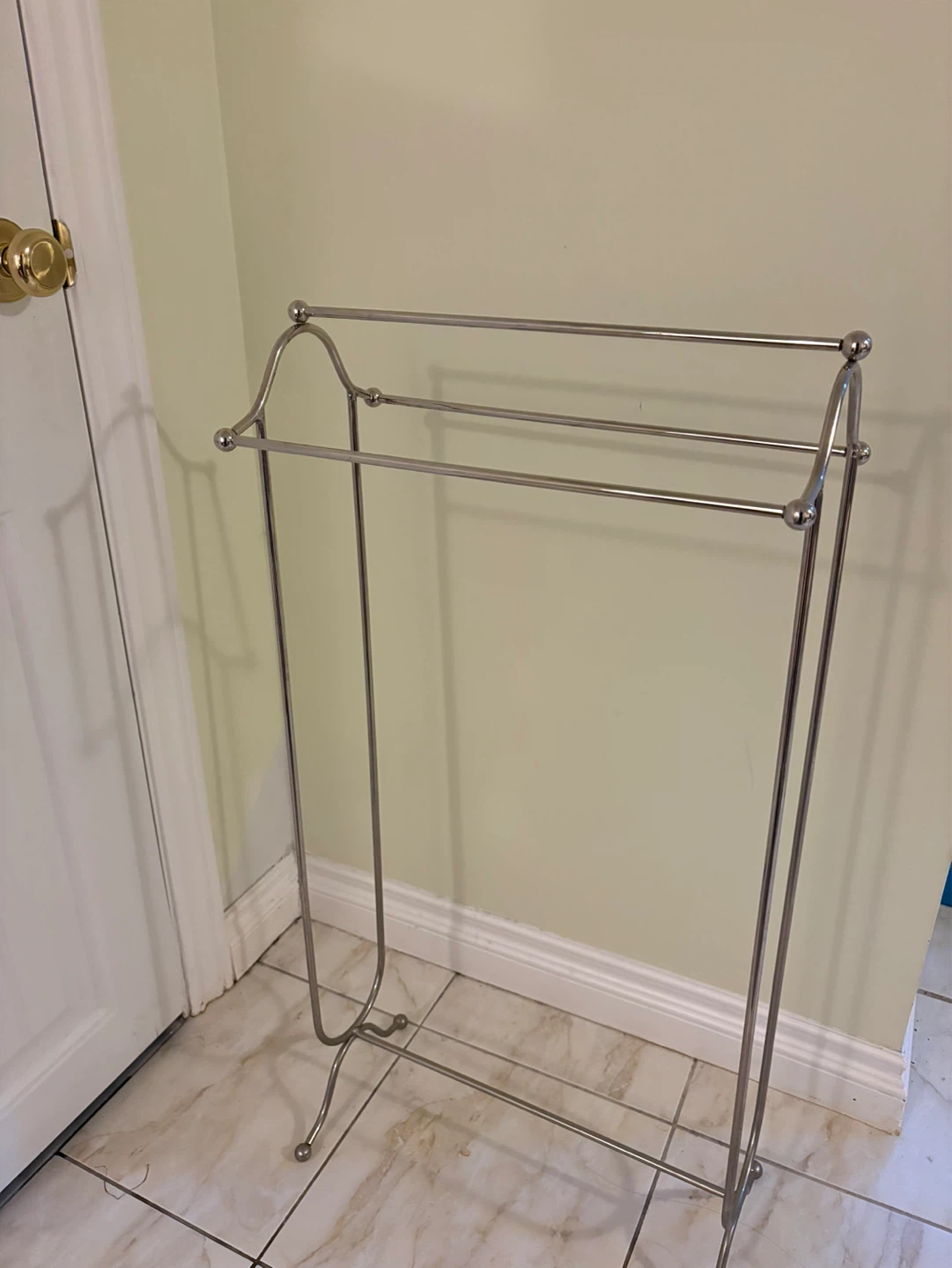 Freestanding Towel Rack - Chrome
