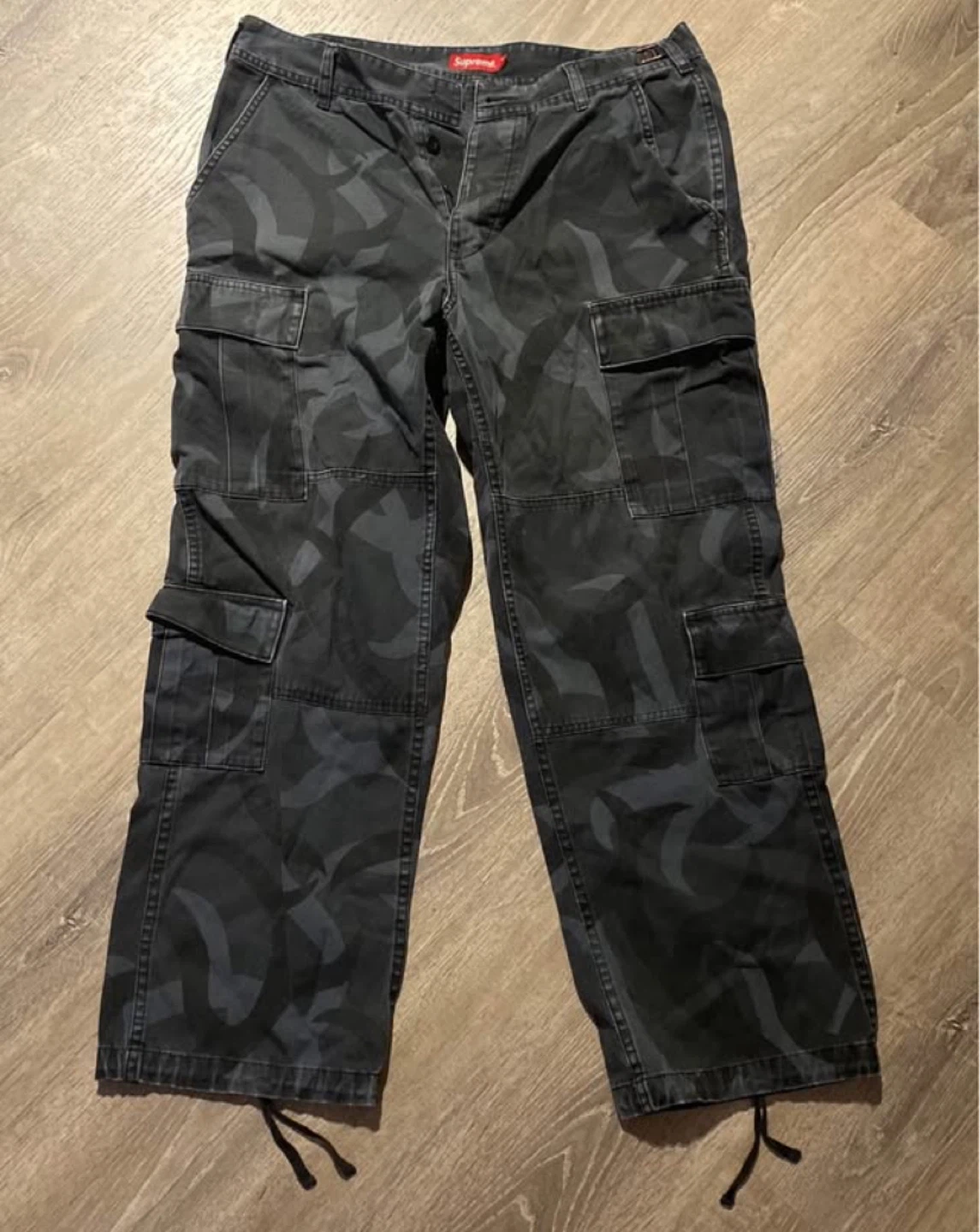 Supreme cargo pants black tribal camo Men