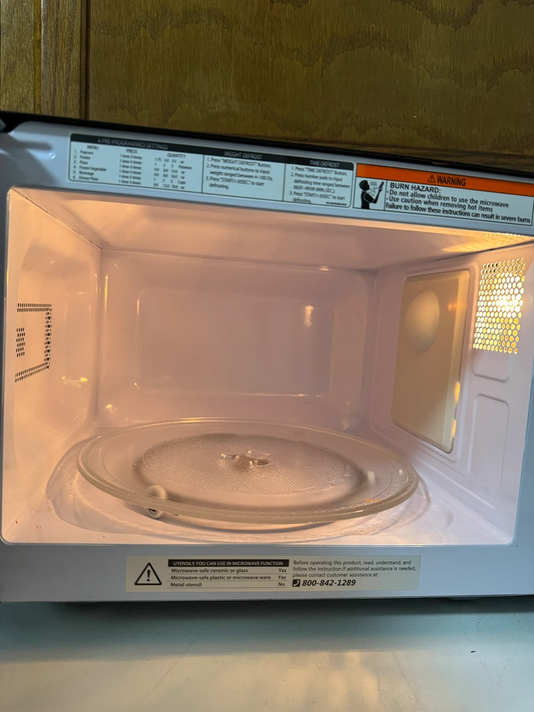 BLACK+DECKER Microwave - photo 2