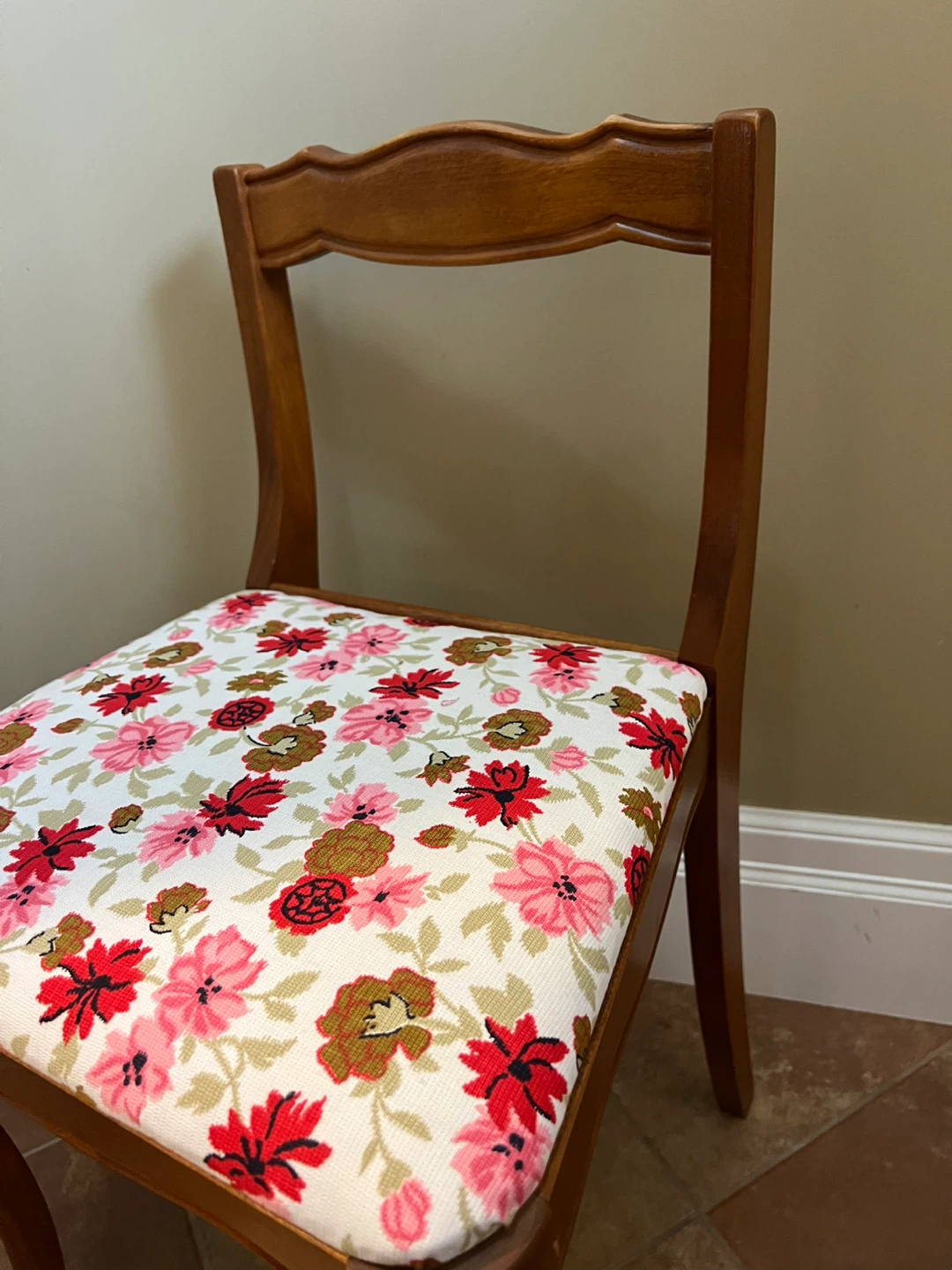Vintage French Provincial Vanity Chair - photo 5