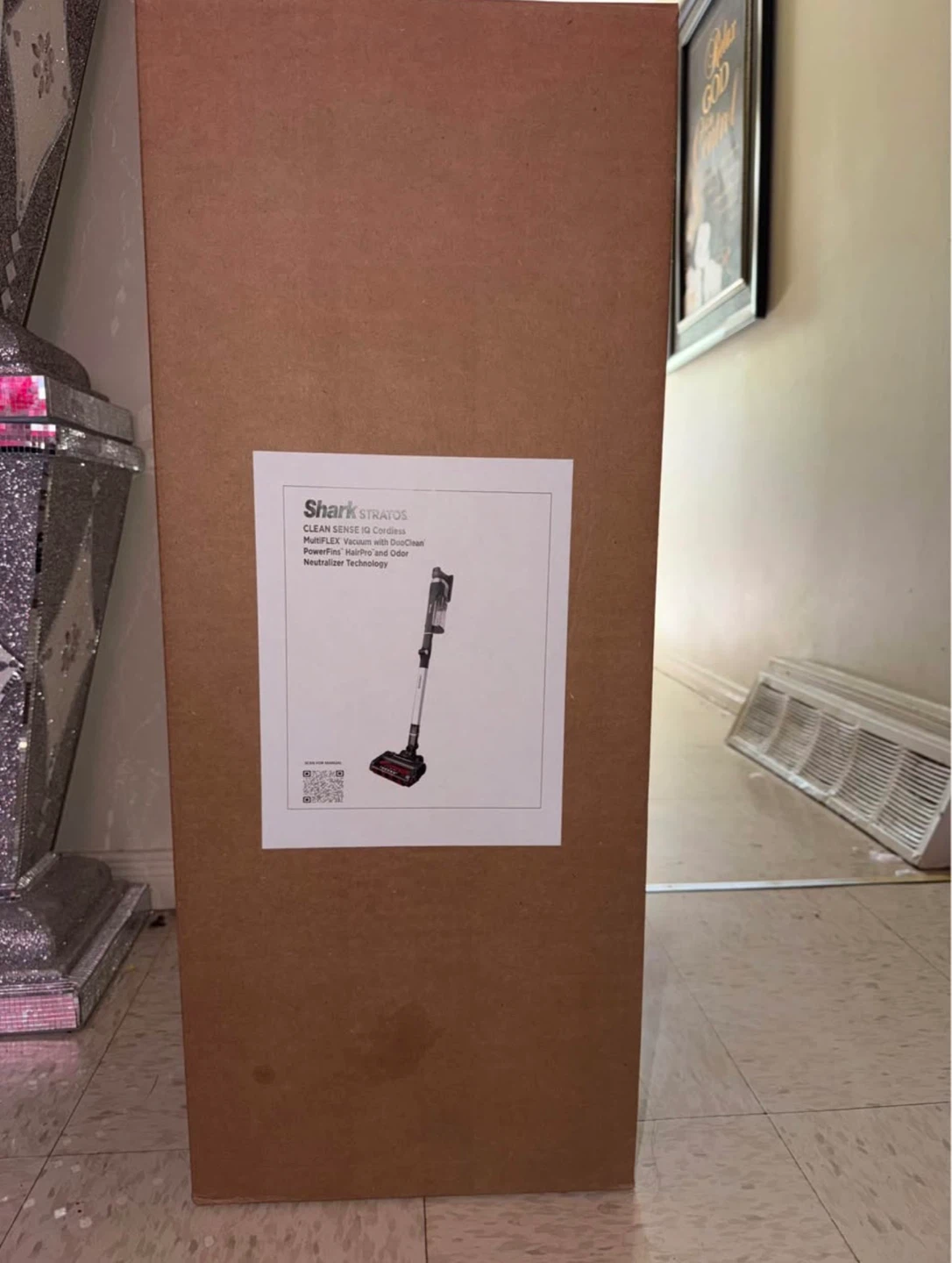 Shark Stratos Cordless Vacuum - photo 3