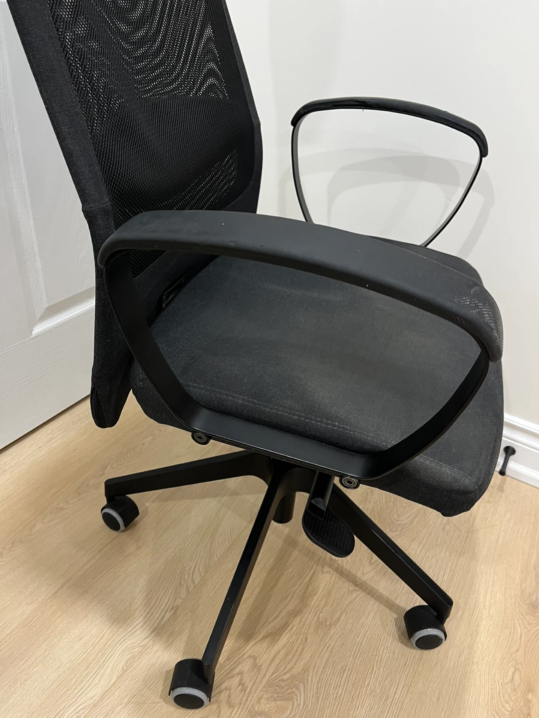 Office Chair - photo 3